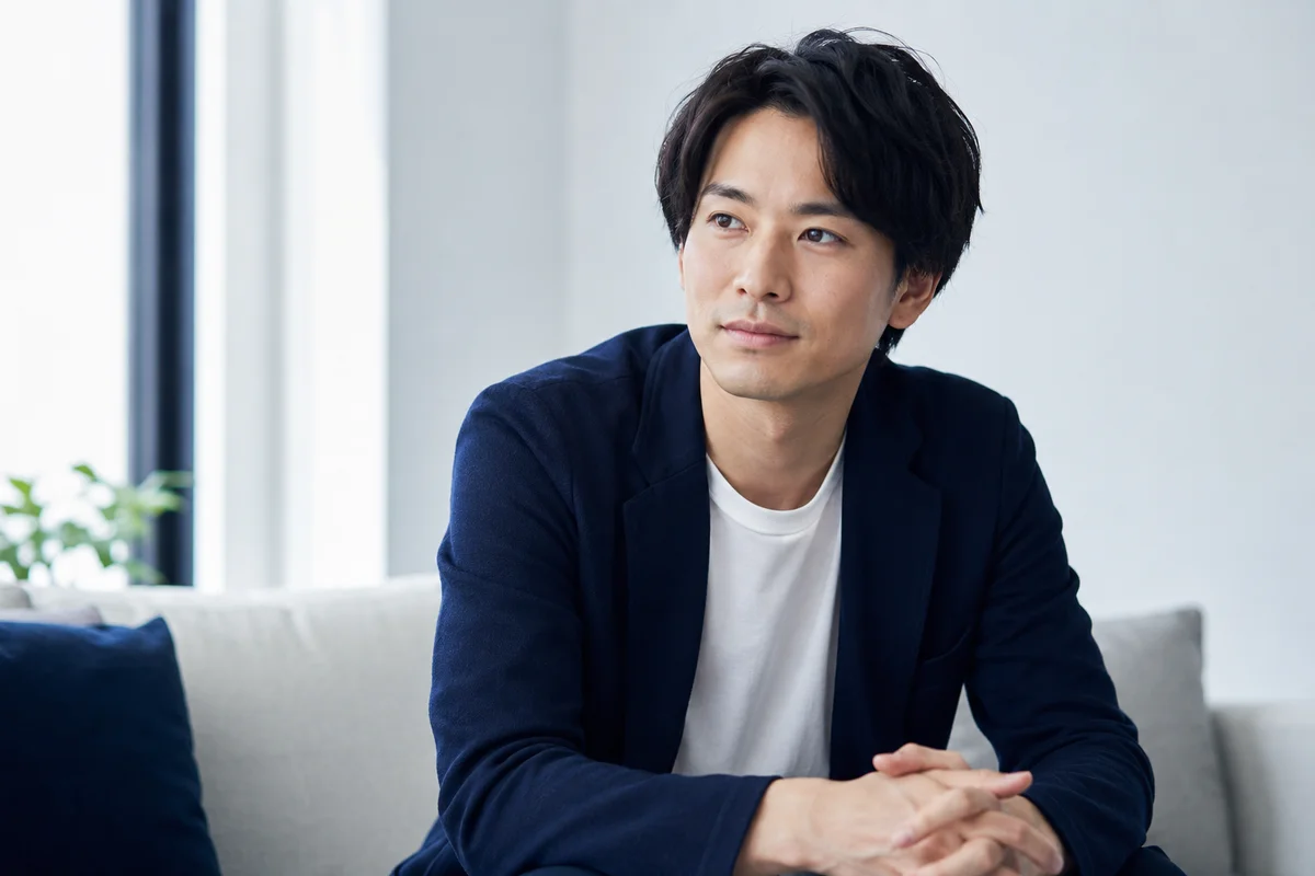 ハイドラフェイシャルが向いているか検討する30代男性